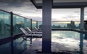 Rodadero Edificio Platino